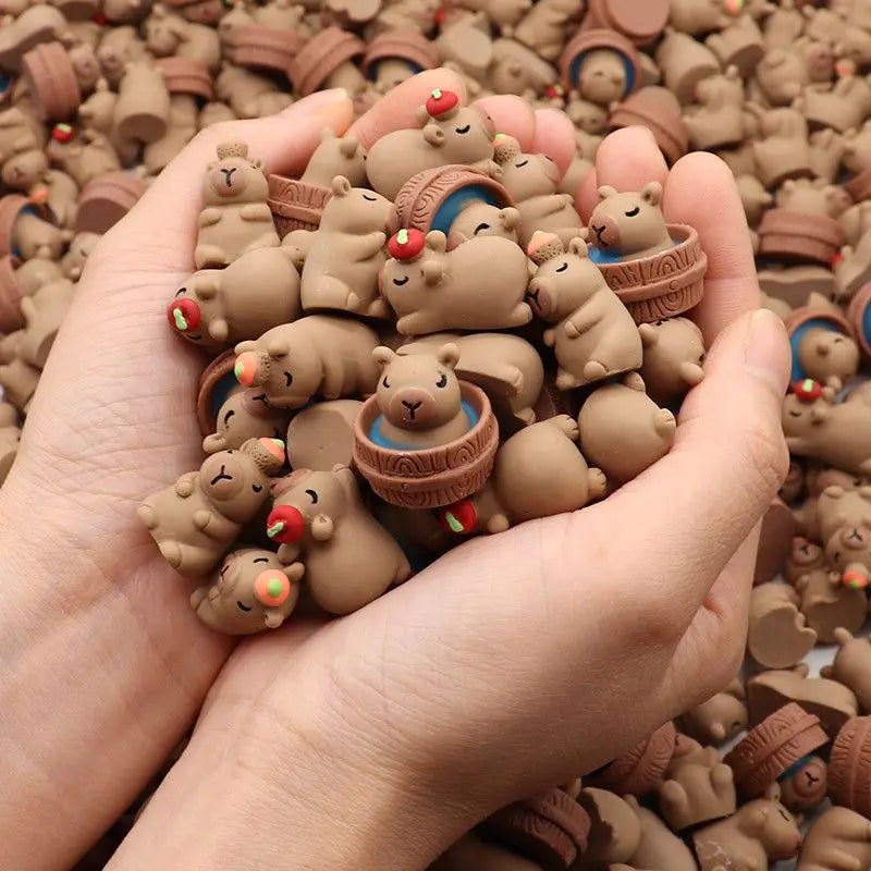 30PCS 3D Capybara Figurines Capybara Party Favors Cute Animal DIY Ornament Supplies for garden Capybara Home Decoration Ornam