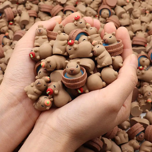 30PCS 3D Capybara Figurines Capybara Party Favors Cute Animal DIY Ornament Supplies for garden Capybara Home Decoration Ornam