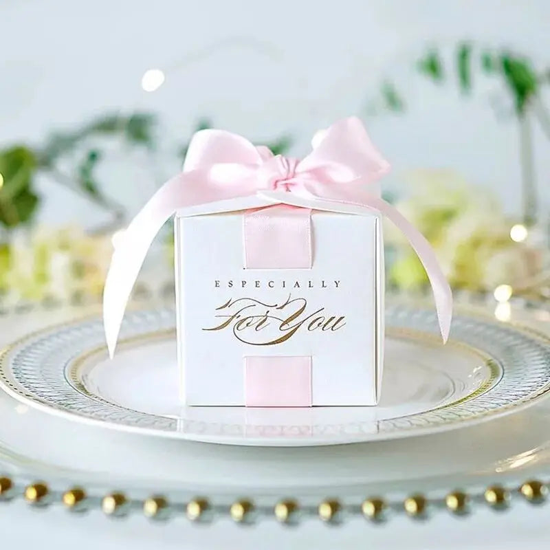 New Wedding Favors Gift Box Souvenirs Gift Box With Ribbon Candy Boxes For Christening Baby Shower Birthday Event Party Suppl