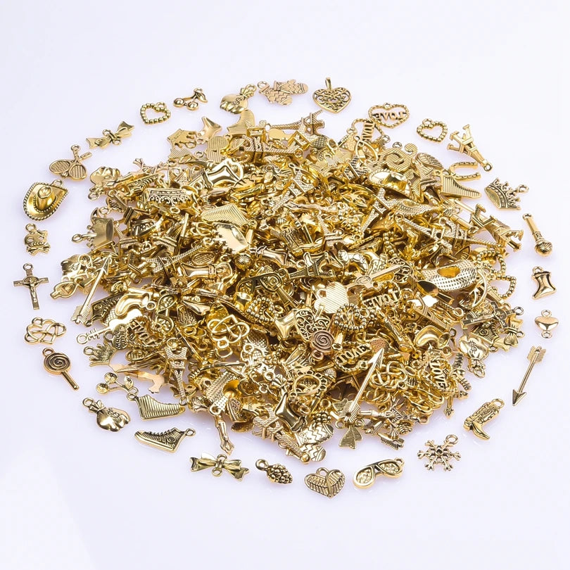 50pcs/Lot Vintage Gold Color Random Mix Small Cute Pendant Charm Metal Alloy Jewelry Making Handmade Materials To Make Bracel