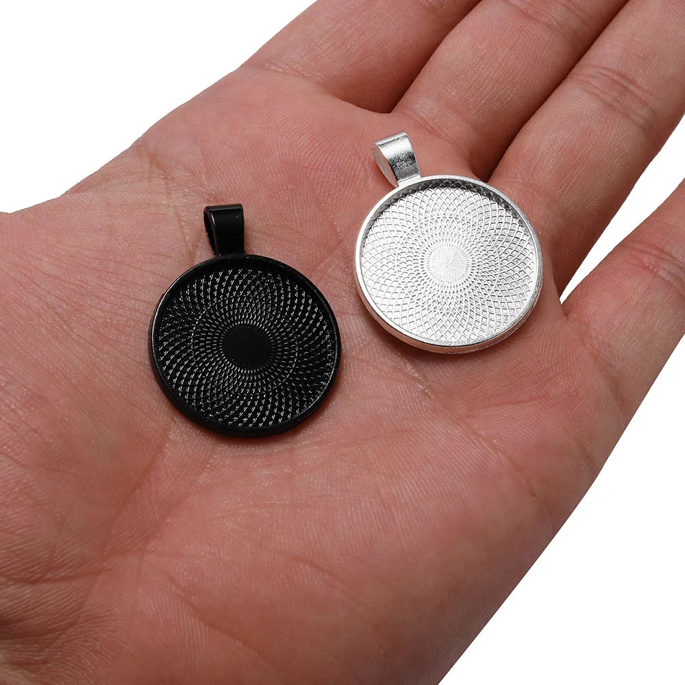10Pcs 20/25/30mm Necklace Pendant Setting Cabochon Cameo Base Tray Bezel Blank For Pendants Cabochons Jewelry Making Accessor