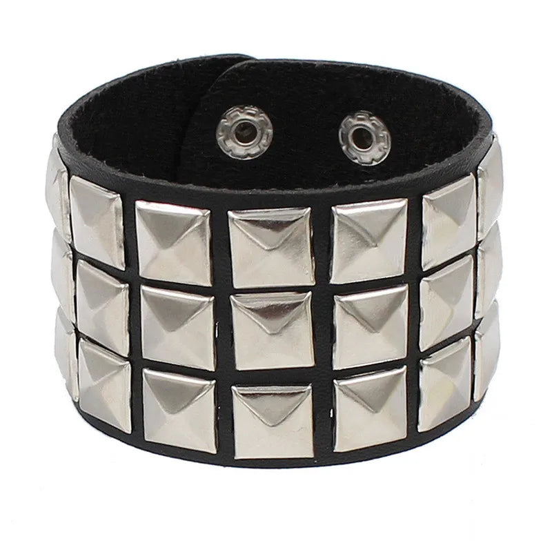 2023 New Gothic Punk PU Leather Bracelet 3 Row Cuspidal Spikes Rivet Chains Bracelet For Women Men' Friends Jewelry