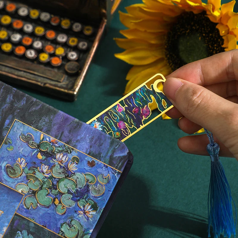 1 pc Retro Floral Painting Metal Bookmark Hollow Bronzing Bookmark With Tassel For Book Club Reader Writers Book Lovers Stude