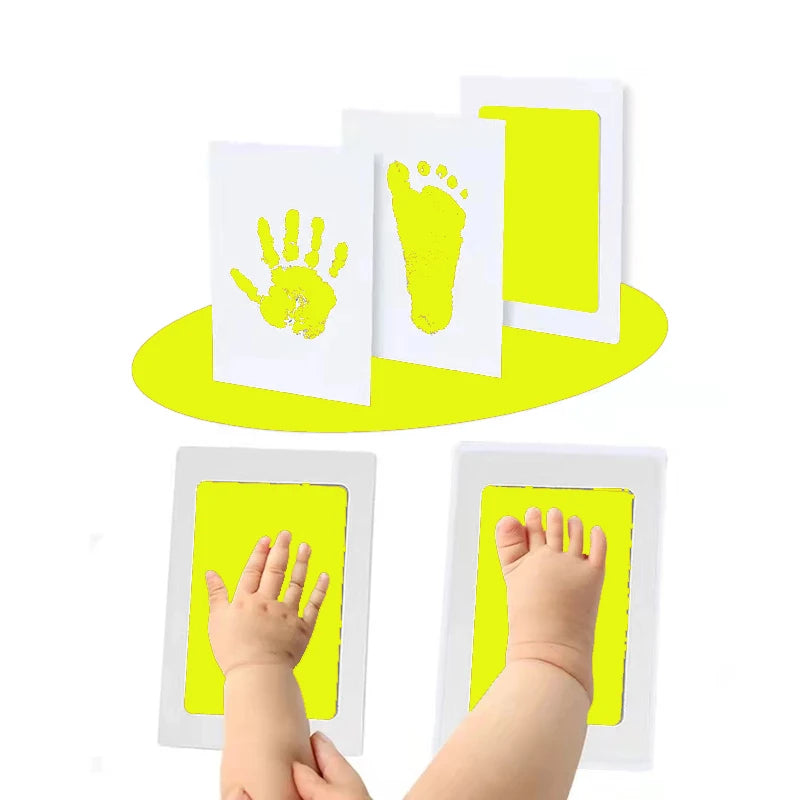 Newborn Baby DIY Hand And Footprint Kit Ink Pads Photo Frame Handprint Toddlers Souvenir Accessories Safe Clean Baby Shower G