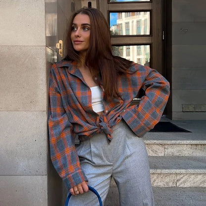 New Vintage Women Oversized Long Sleeve Plaid Shirt Blouse Tops Autumn Winter Button Down Loose Lapel Pocket Shirt Korean Sty