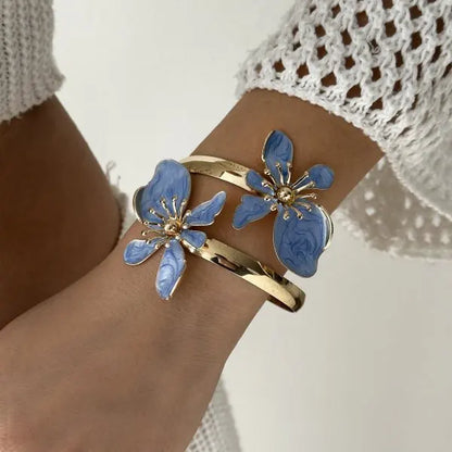 Elegant Enamel Flower Open Cuff Bracelet For Women Gold Plated Metal Pink White Blue Floral Bangles Beach Party Vacation Jewe