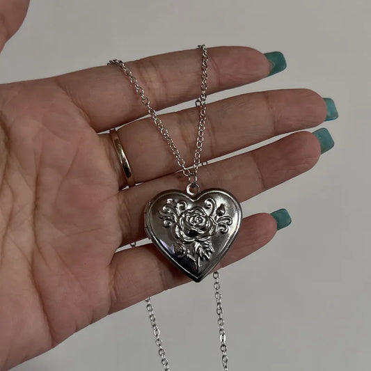 Romantic Heart Locket Pendant Openable Female Silver Color Stainless Steel Photo Frame Charm Necklace for Women Men Jewelry G