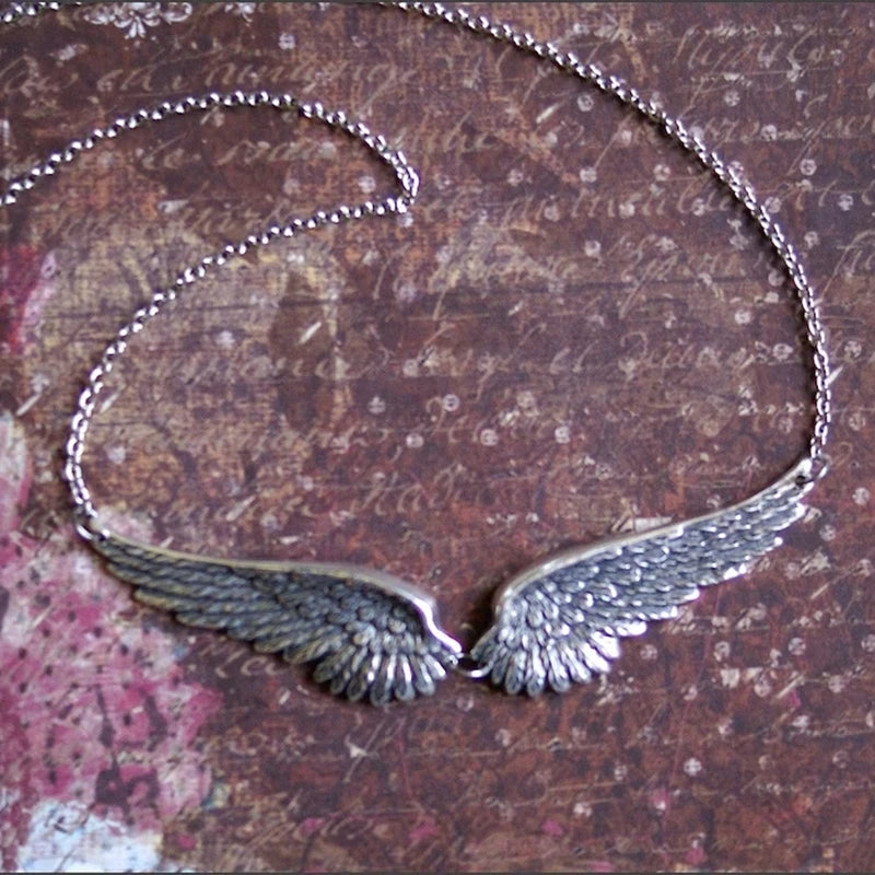 Vintage Angel Wings Feather Choker Big Pendant Aesthetic Link Chains Statement Necklace for Women Collar Bib Wedding Tribal G