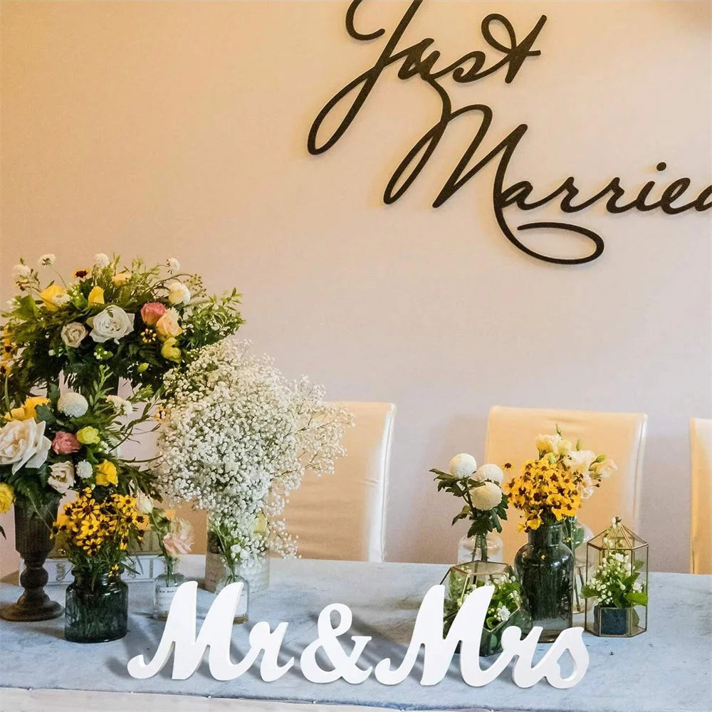 3pcs/set Wooden Mr & Mrs Sign Decoration For Wedding Party, Ceremony Check-In Desk, Dining Table, Suitable For Home, Hotel De