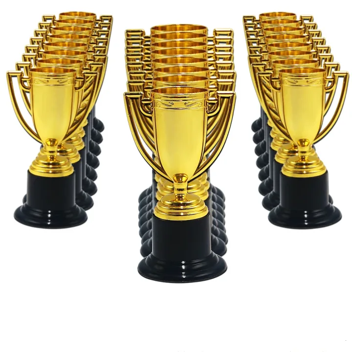 6/12Pcs Plastic Gold Trophy Prizes Kids Birthday Party Favors Kindergarten Celebration Party Rewards Pinata Easter Party Fillers