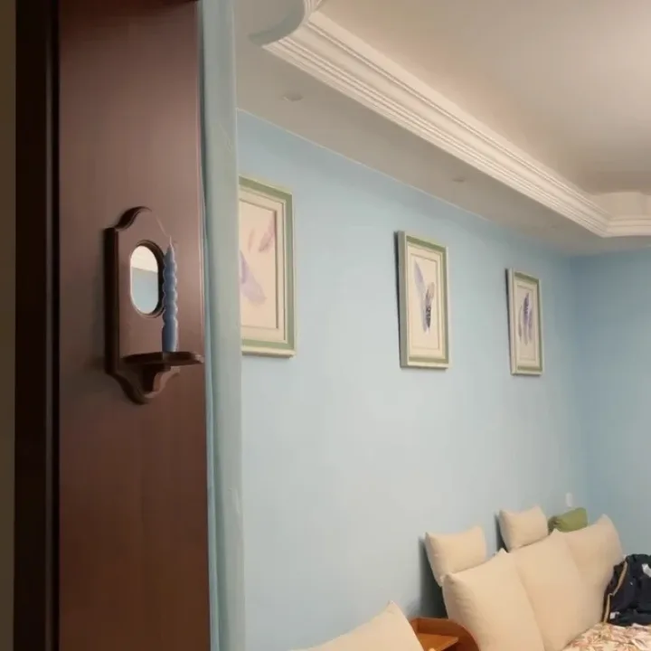 Vintage Wall Mirror with Shelf Solid Wood Aromatherapy Candlestick Holder Hanging Decor for Cafe Decorative Wall Rack