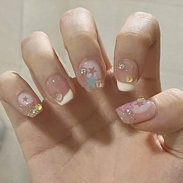 24pcs Detachable Short Press on Nails Y2k rhinestone False Nails with Glue Ballet Sweet Cool Girls Artificial False Nails Tips